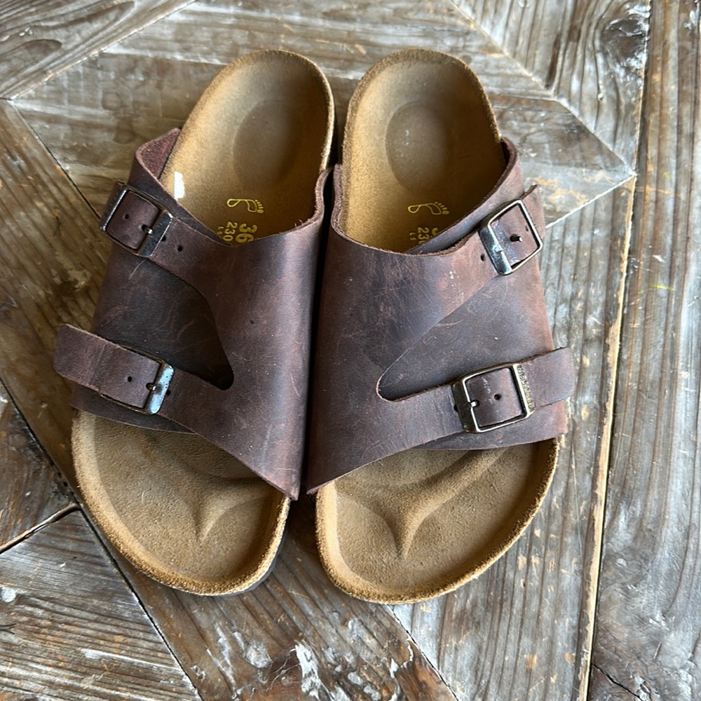 Birkenstock sandals L5 like new worn once